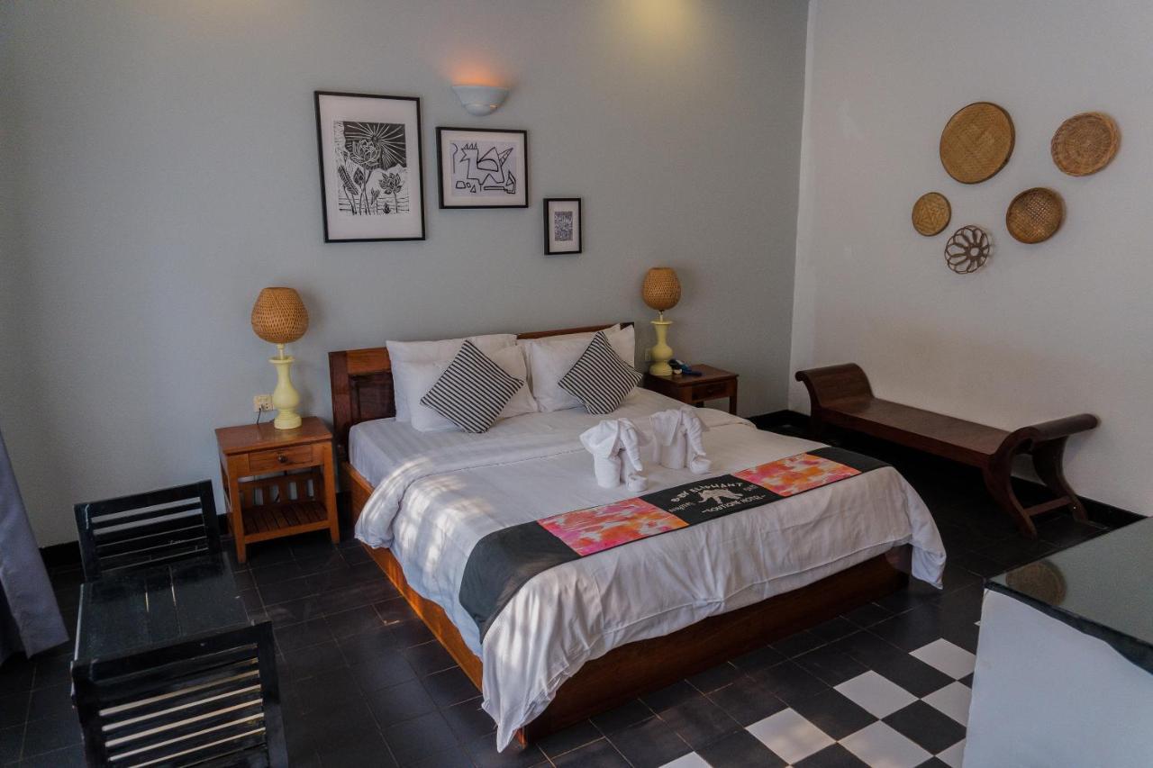 Baby Elephant Boutique Hotel Siem Reap Exterior photo