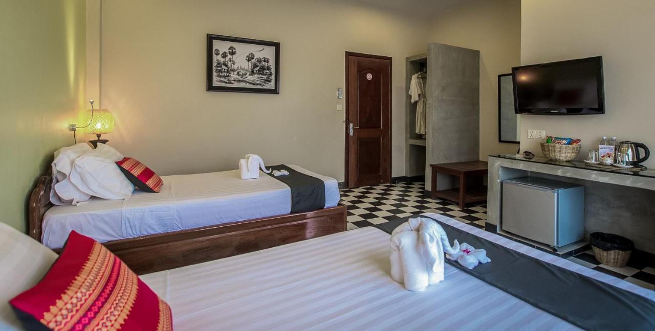 Baby Elephant Boutique Hotel Siem Reap Exterior photo