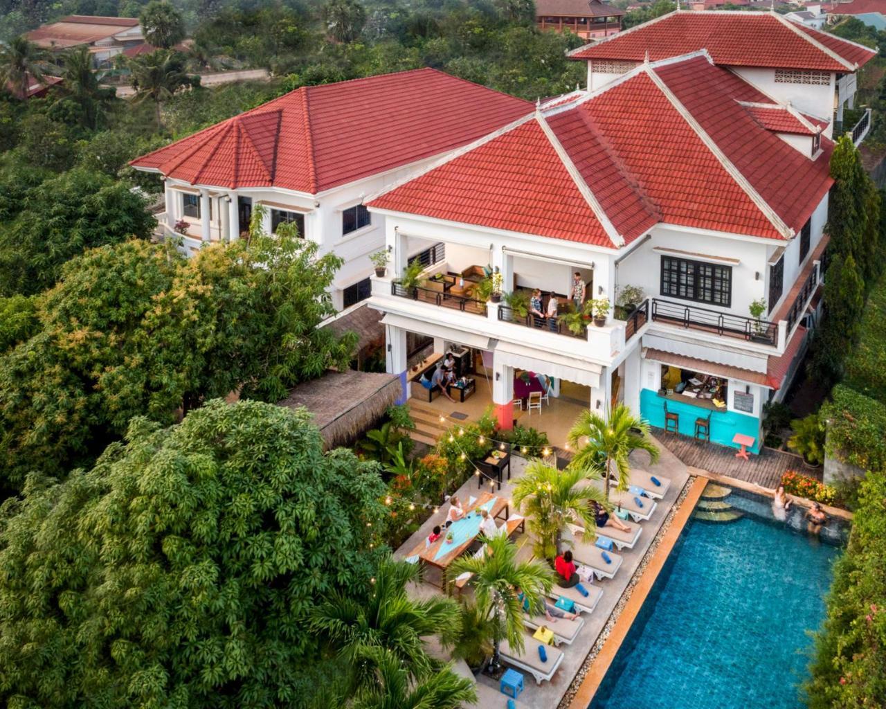Baby Elephant Boutique Hotel Siem Reap Exterior photo