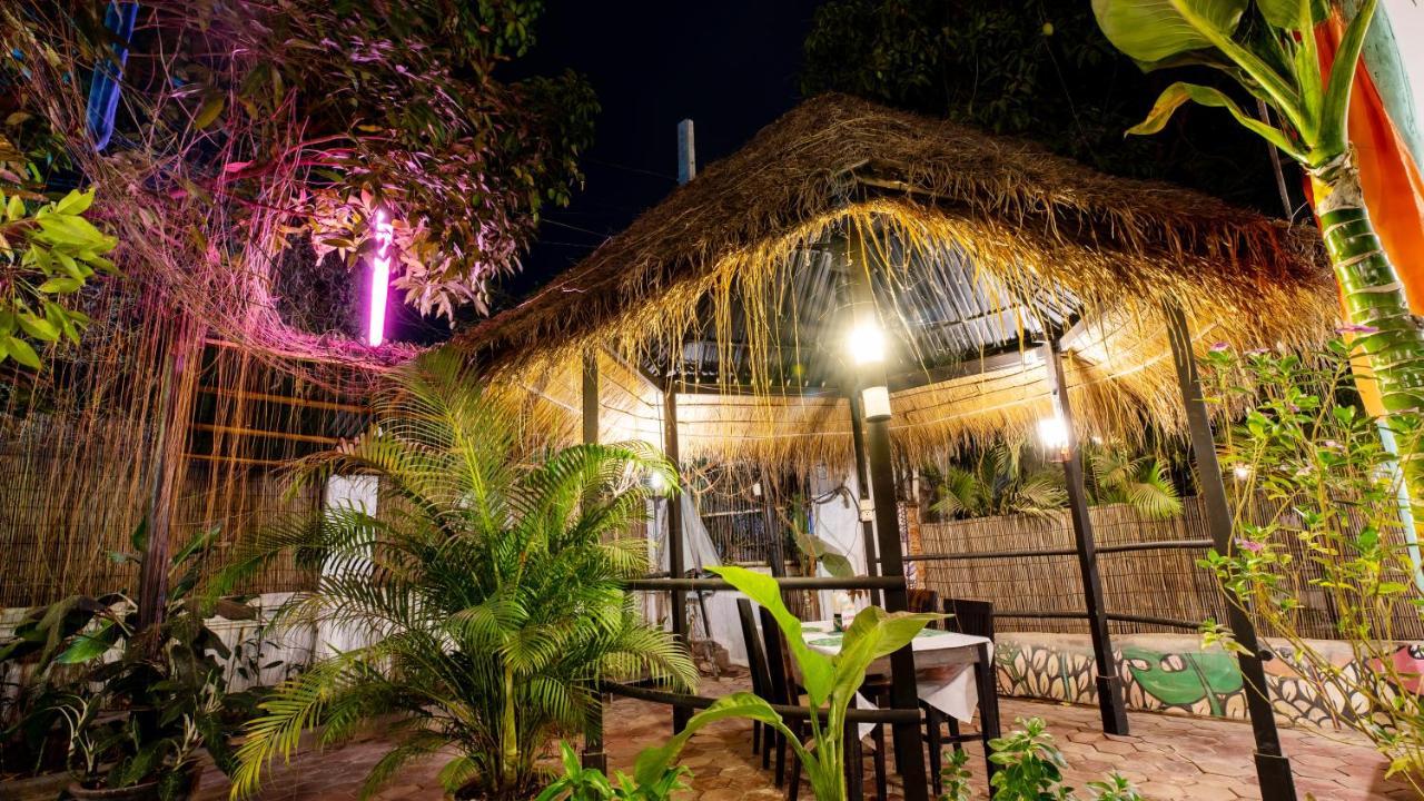 Baby Elephant Boutique Hotel Siem Reap Exterior photo